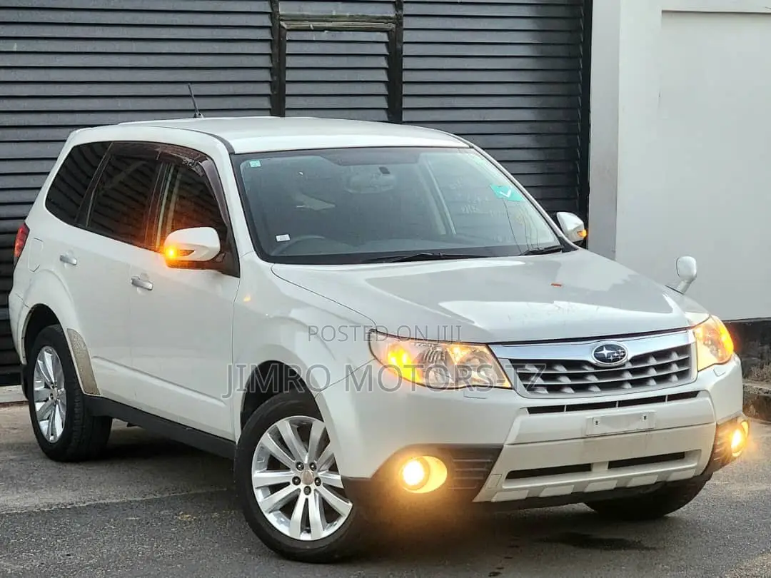 Subaru Forester 2011 White