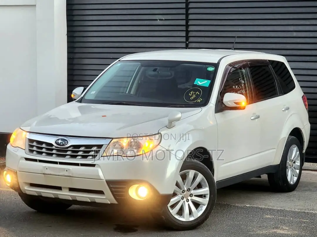 Subaru Forester 2011 White