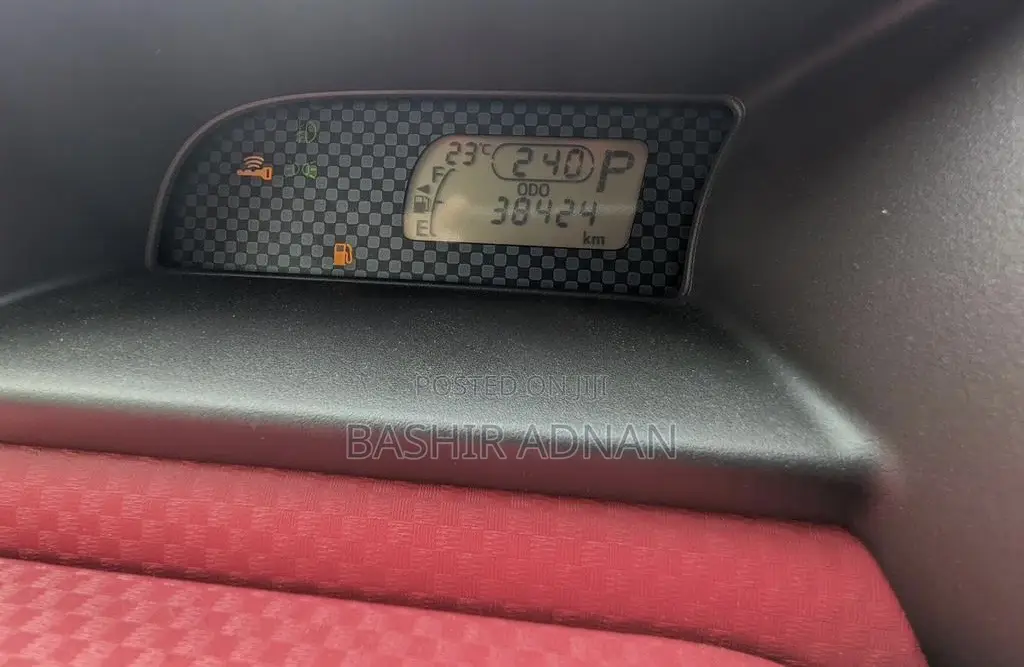 Toyota Porte 1.5 FWD 2015 Black
