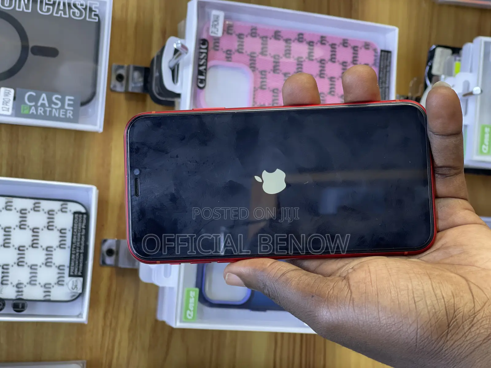 Apple iPhone 11 64 GB Red