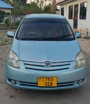 Toyota Corolla Spacio 2004 Blue