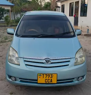 Toyota Corolla Spacio 2004 Blue