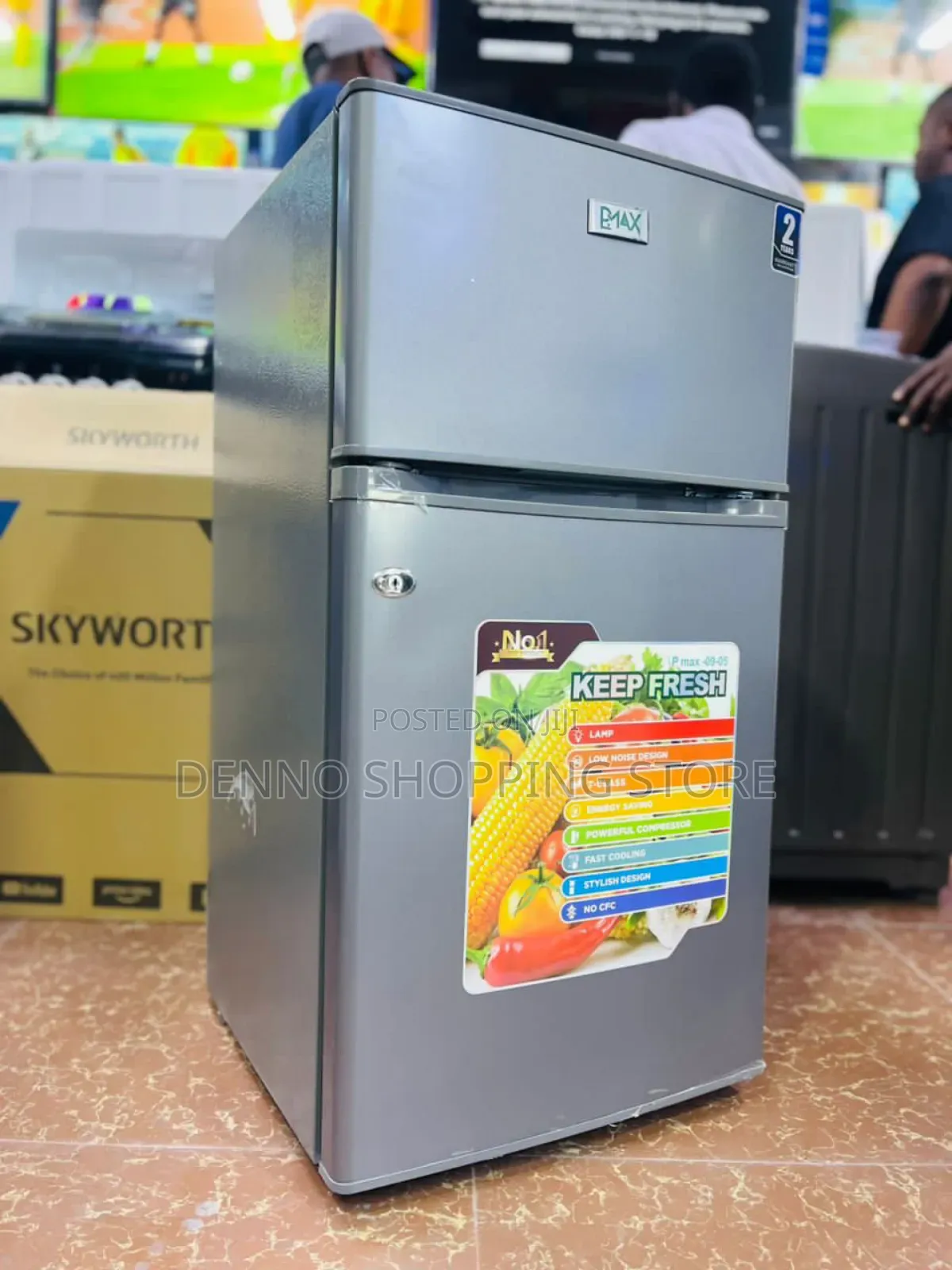 P Max Fridge 90l