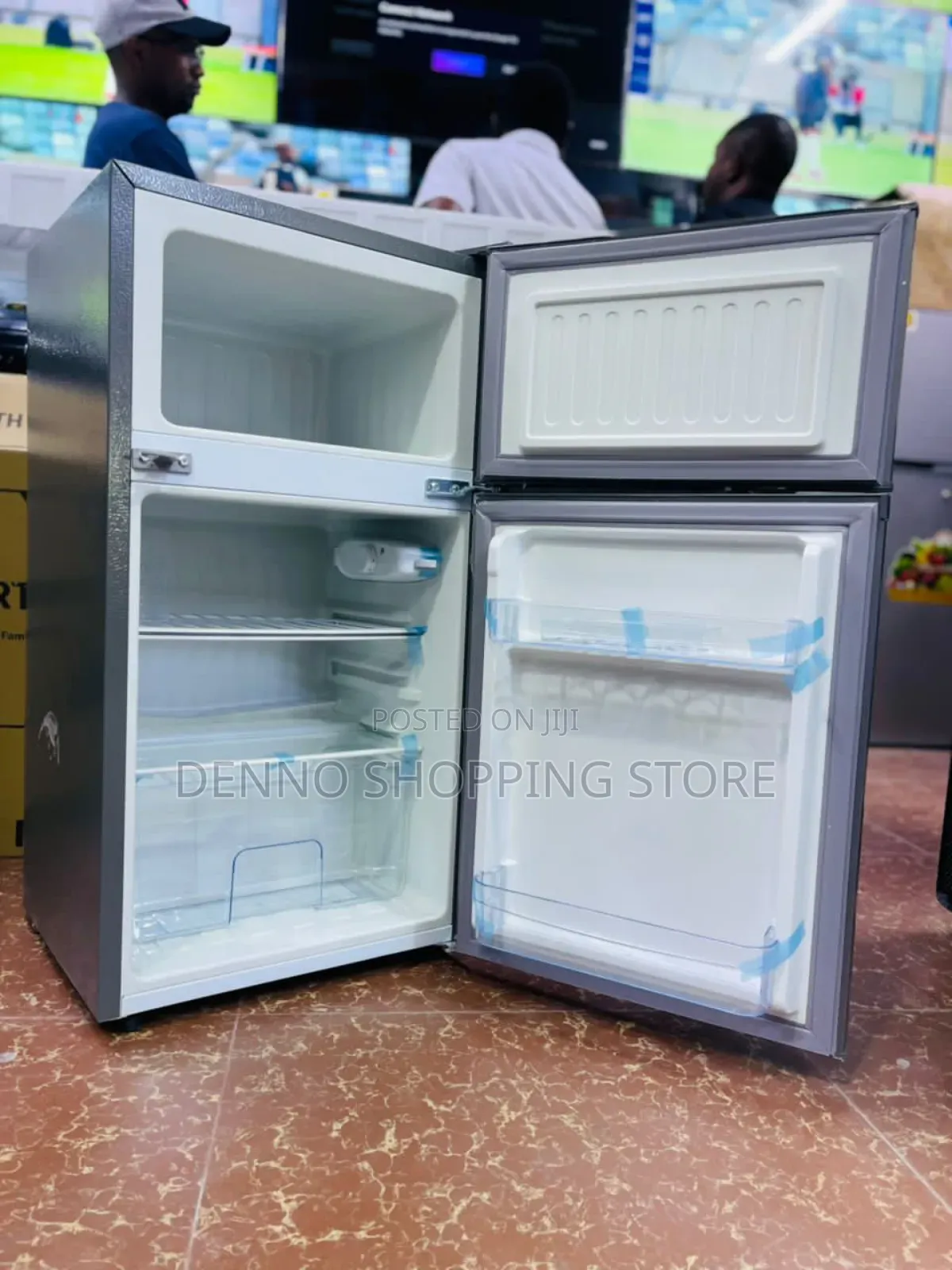 P Max Fridge 90l