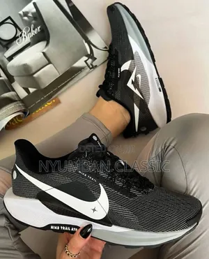 Sports Shoes Nike