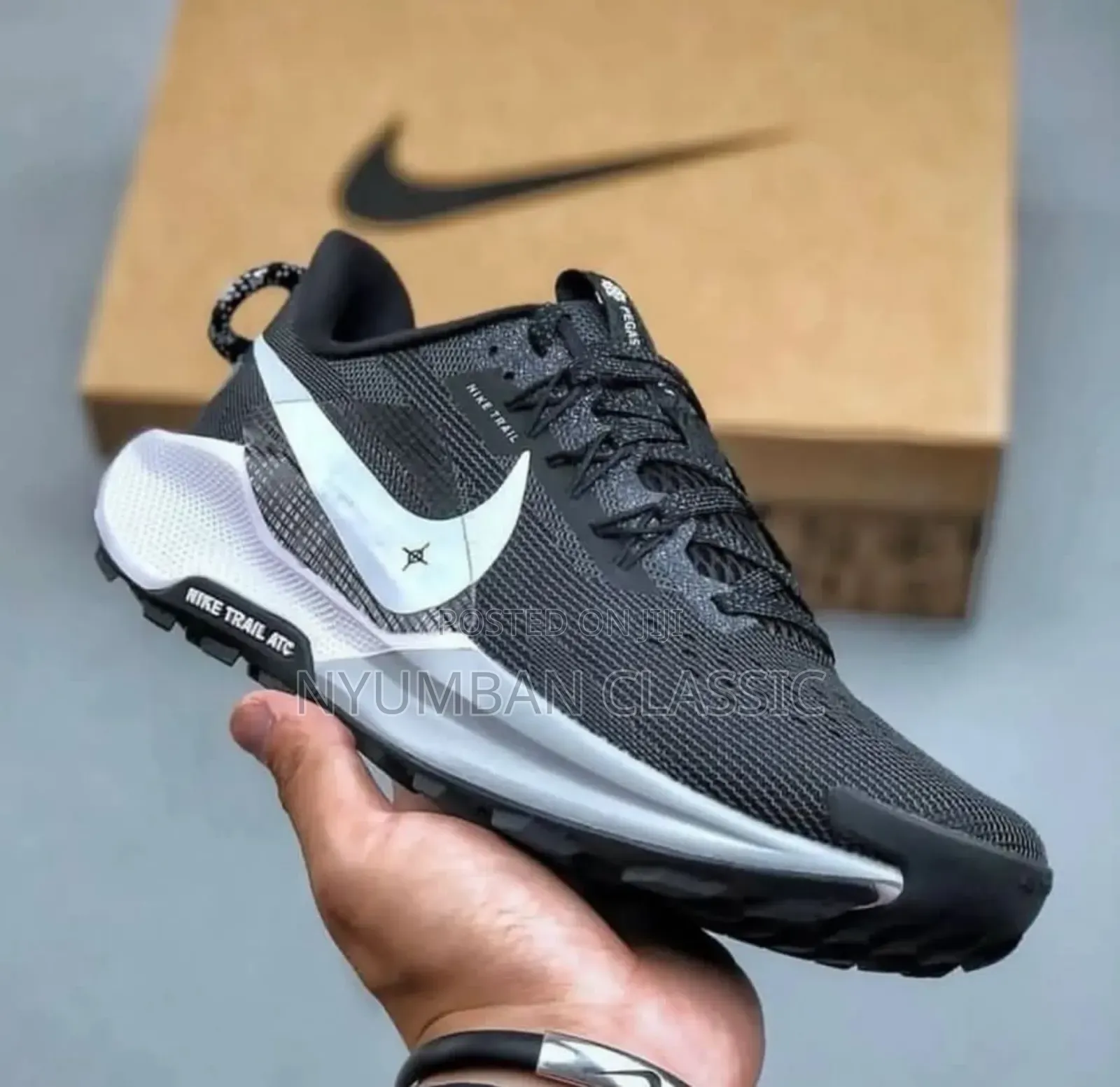 Sports Shoes Nike