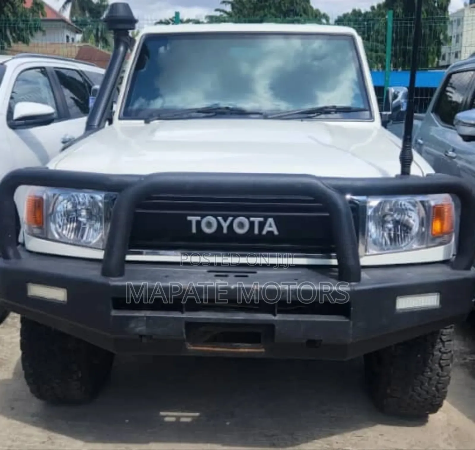 Toyota Land Cruiser 4.0 V6 EXR 2018 White