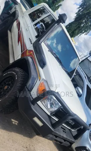 Toyota Land Cruiser 4.0 V6 EXR 2018 White
