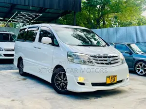 Toyota Alphard 2006 White