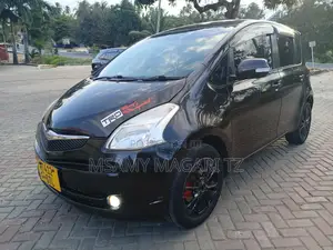 Toyota Ractis 1.5 FWD 2006 Black