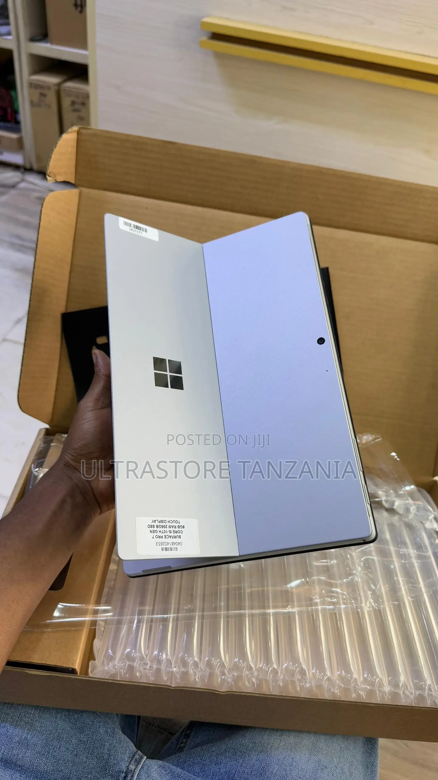 New Laptop Microsoft Surface Pro 7 8GB Intel Core I5 SSD 256GB