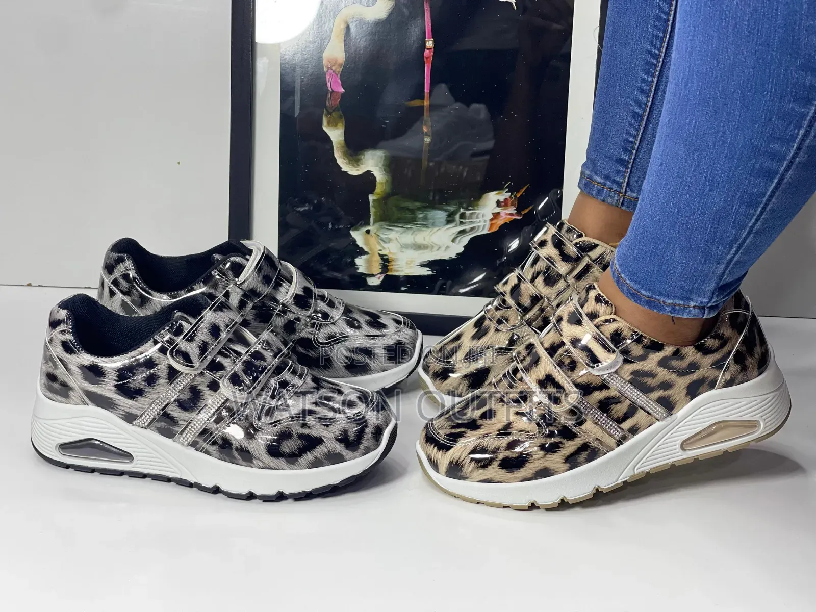 Sneakers or Raba Za Kike or Women's or Female