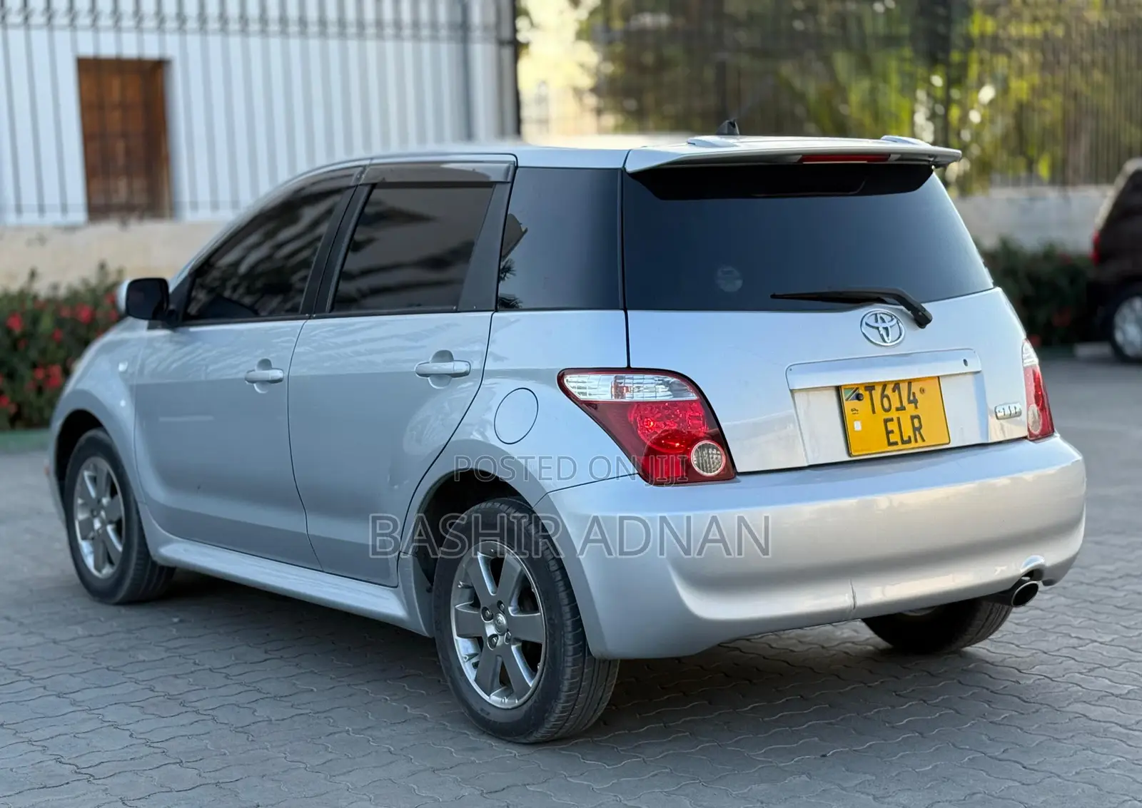Toyota IST 2006 Silver