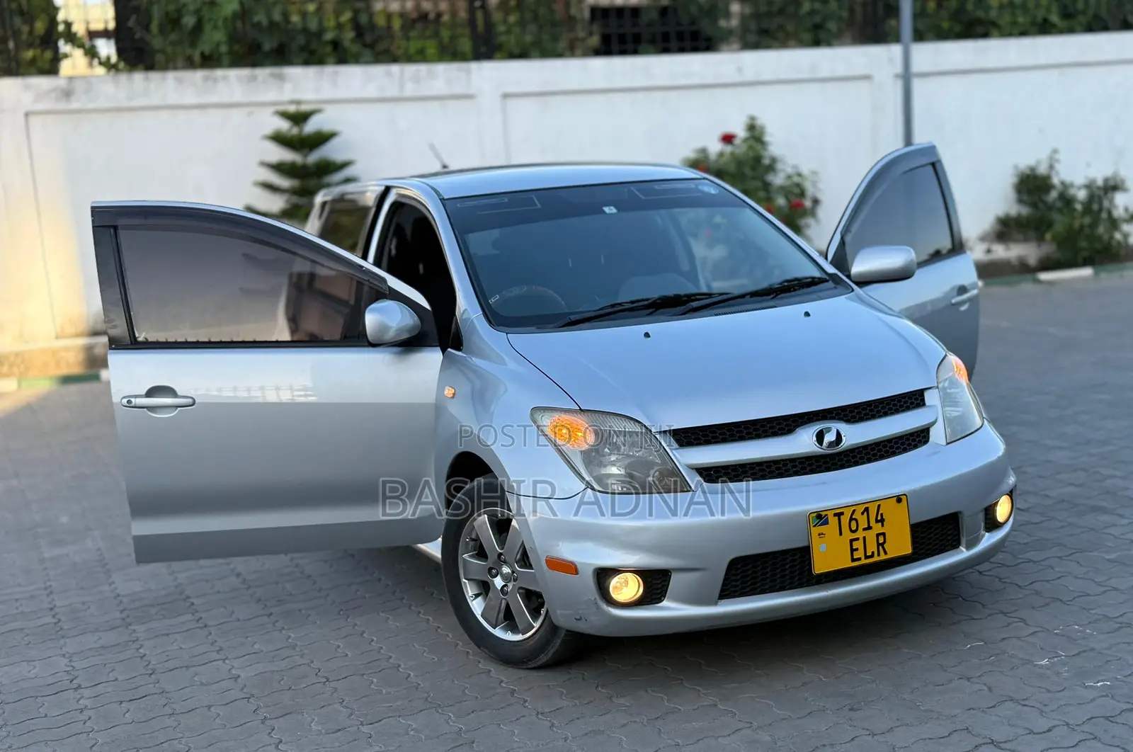 Toyota IST 2006 Silver
