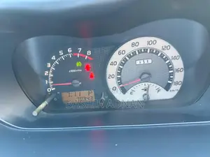 Toyota IST 2006 Silver