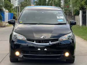 Toyota Wish 2010 Black