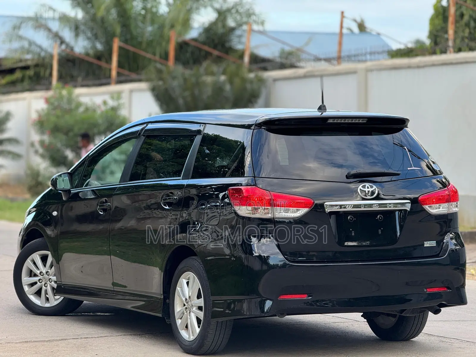 Toyota Wish 2010 Black
