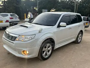 Subaru Forester 2009 White