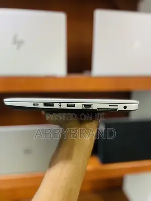 Laptop HP EliteBook 820 G3 8GB Intel Core I7 SSD 256GB