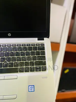 Laptop HP EliteBook 820 G3 8GB Intel Core I7 SSD 256GB