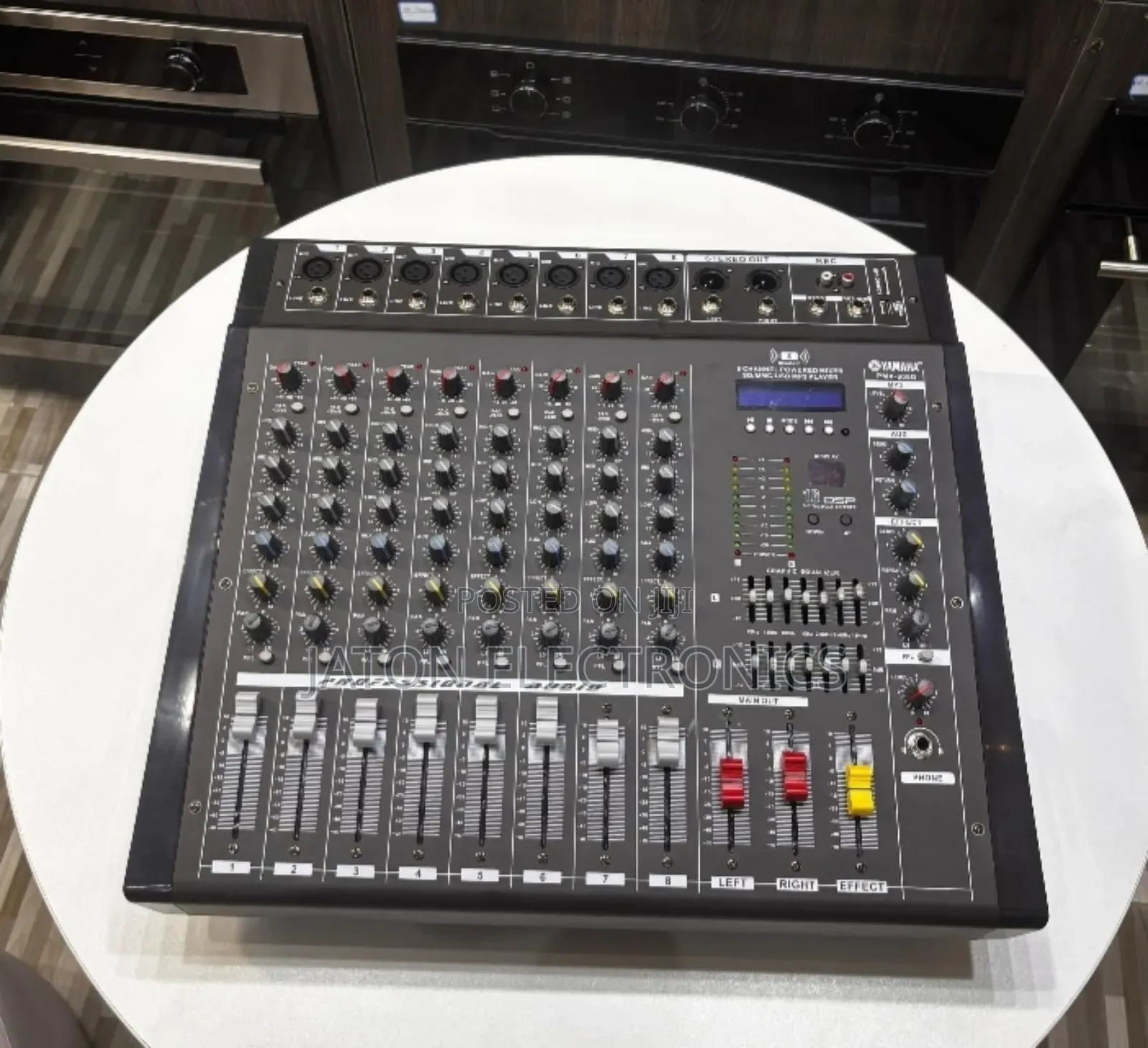 Yamaha Power Mixer, PMX-808du Njia 8