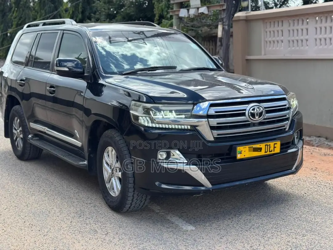 Toyota Land Cruiser 2014 Black