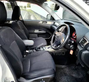 Subaru Forester 2010 White