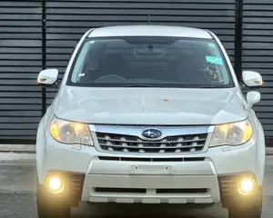 Subaru Forester 2010 White