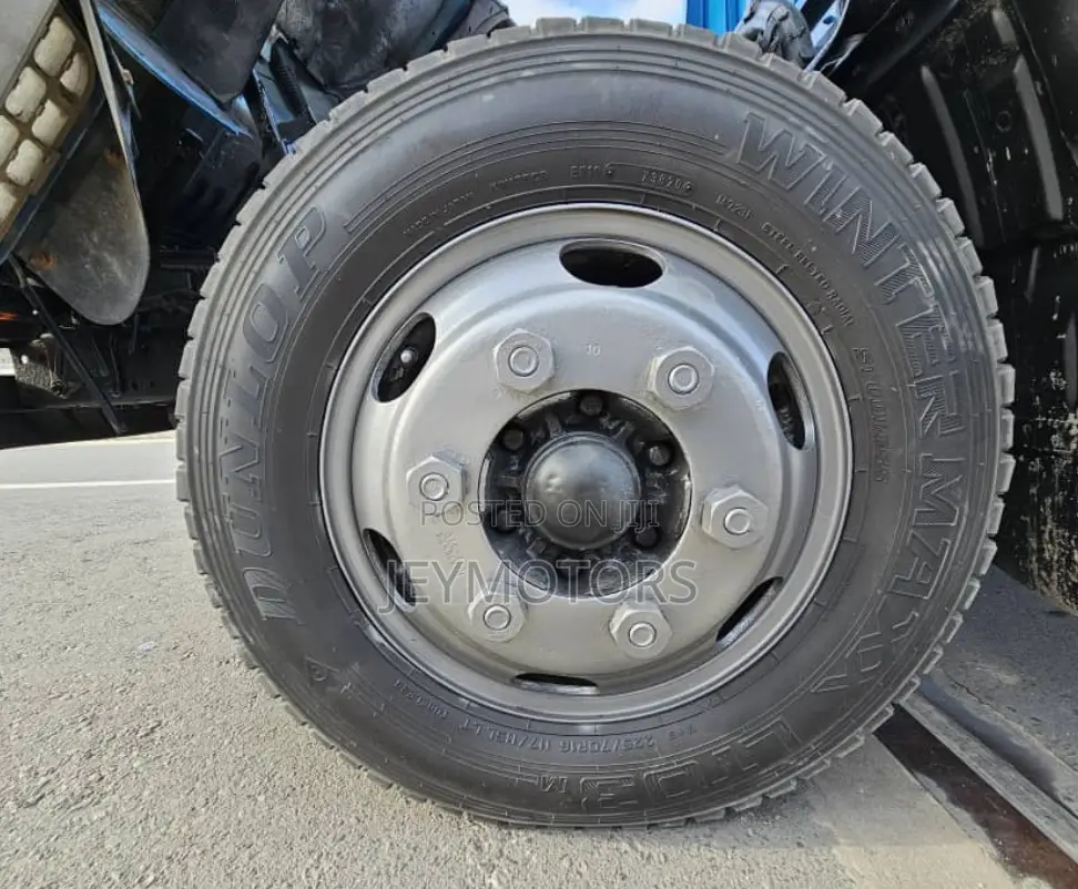 Mitsubishi Canter Long Base