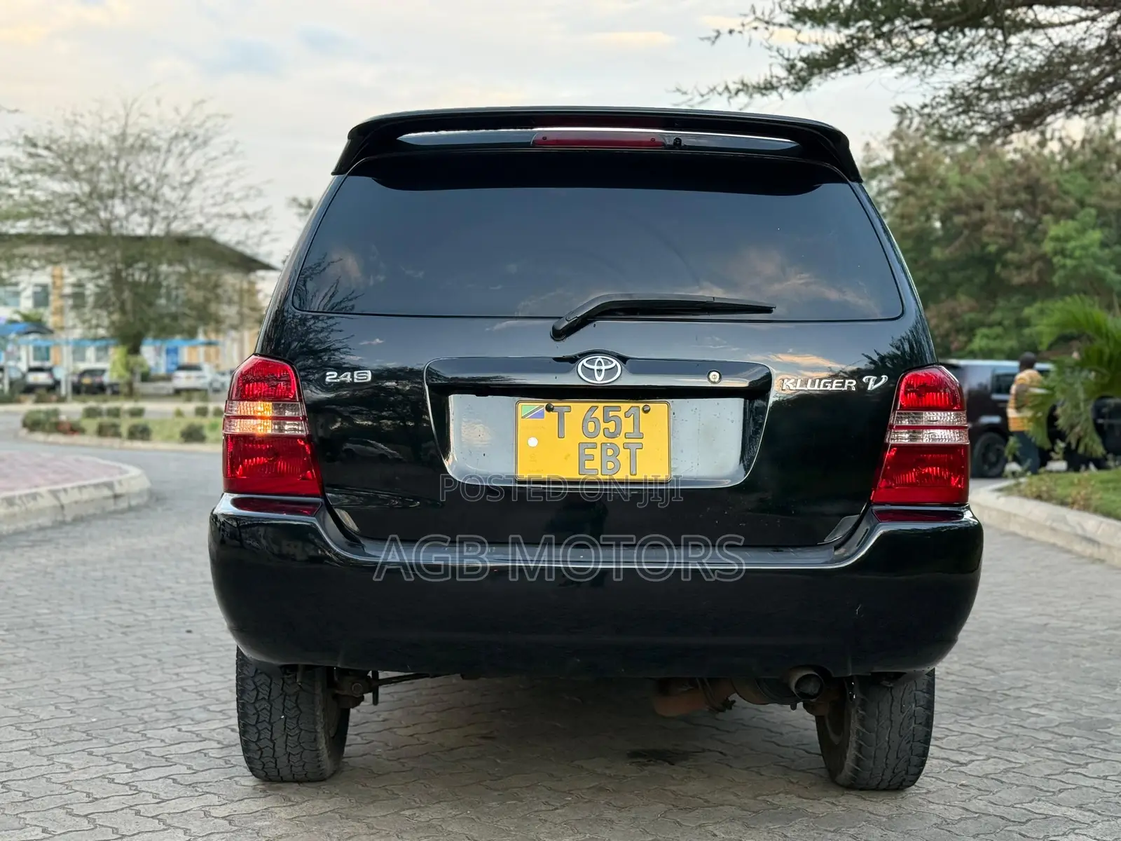 Toyota Kluger 2003 Black