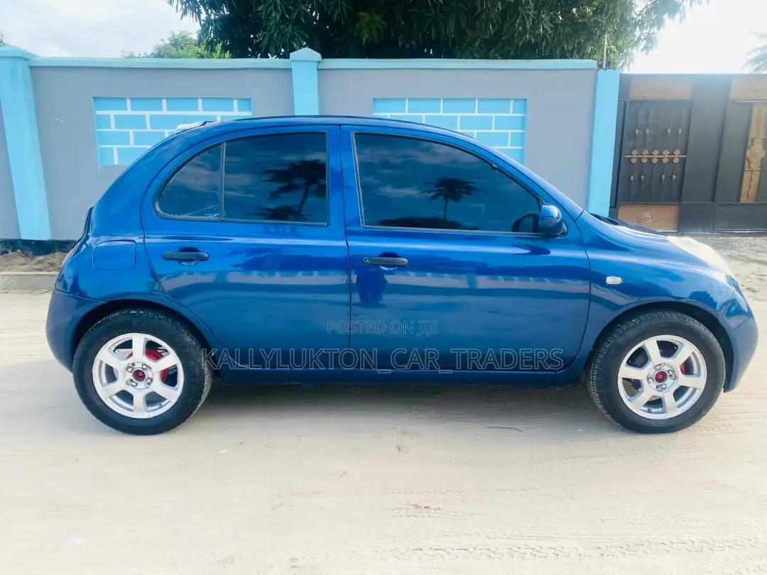 Nissan March 2005 Blue