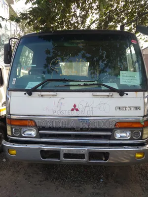 Fuso Fighter Food Truck 