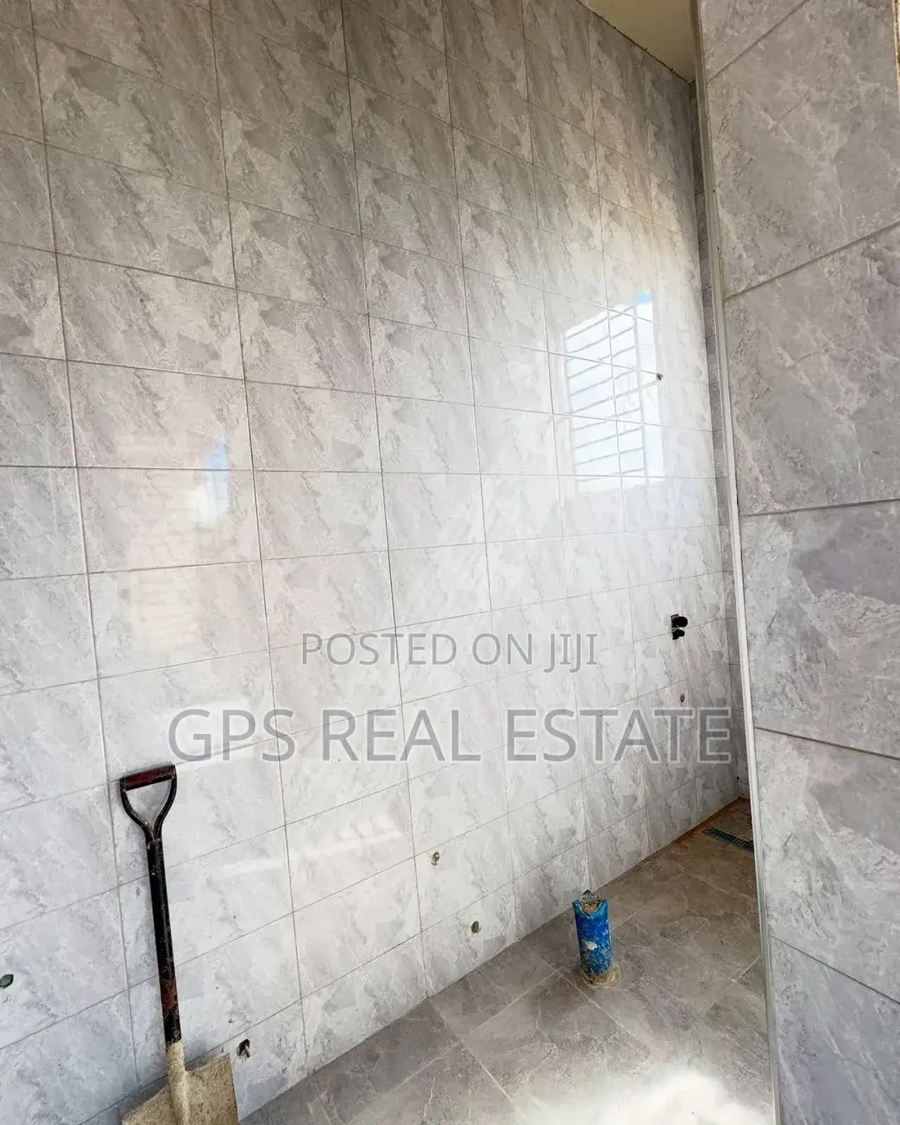 8bdrm Apartment in Kisasa, Dodoma Rural for sale