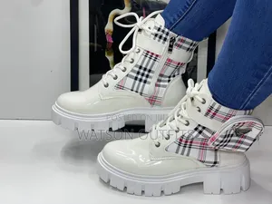 Women's or Ladies Boots Official Very Hot