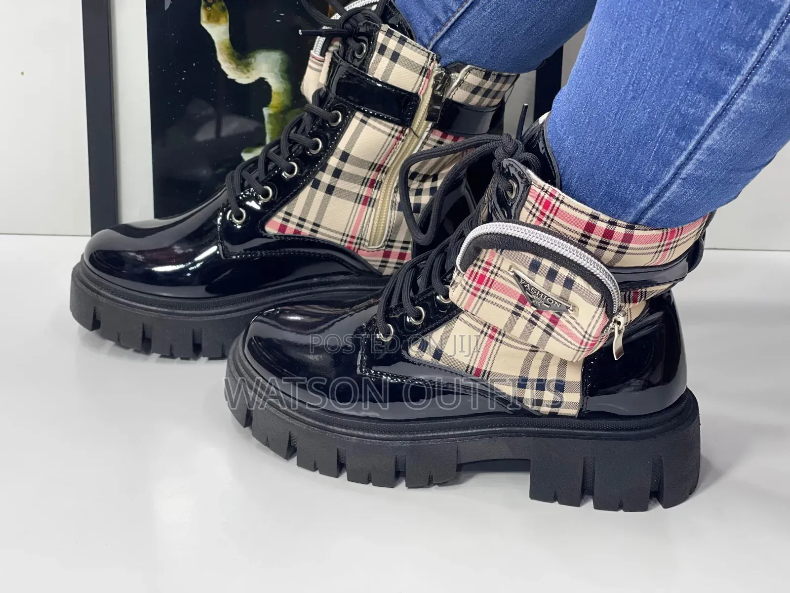 Women's or Ladies Boots Official Very Hot
