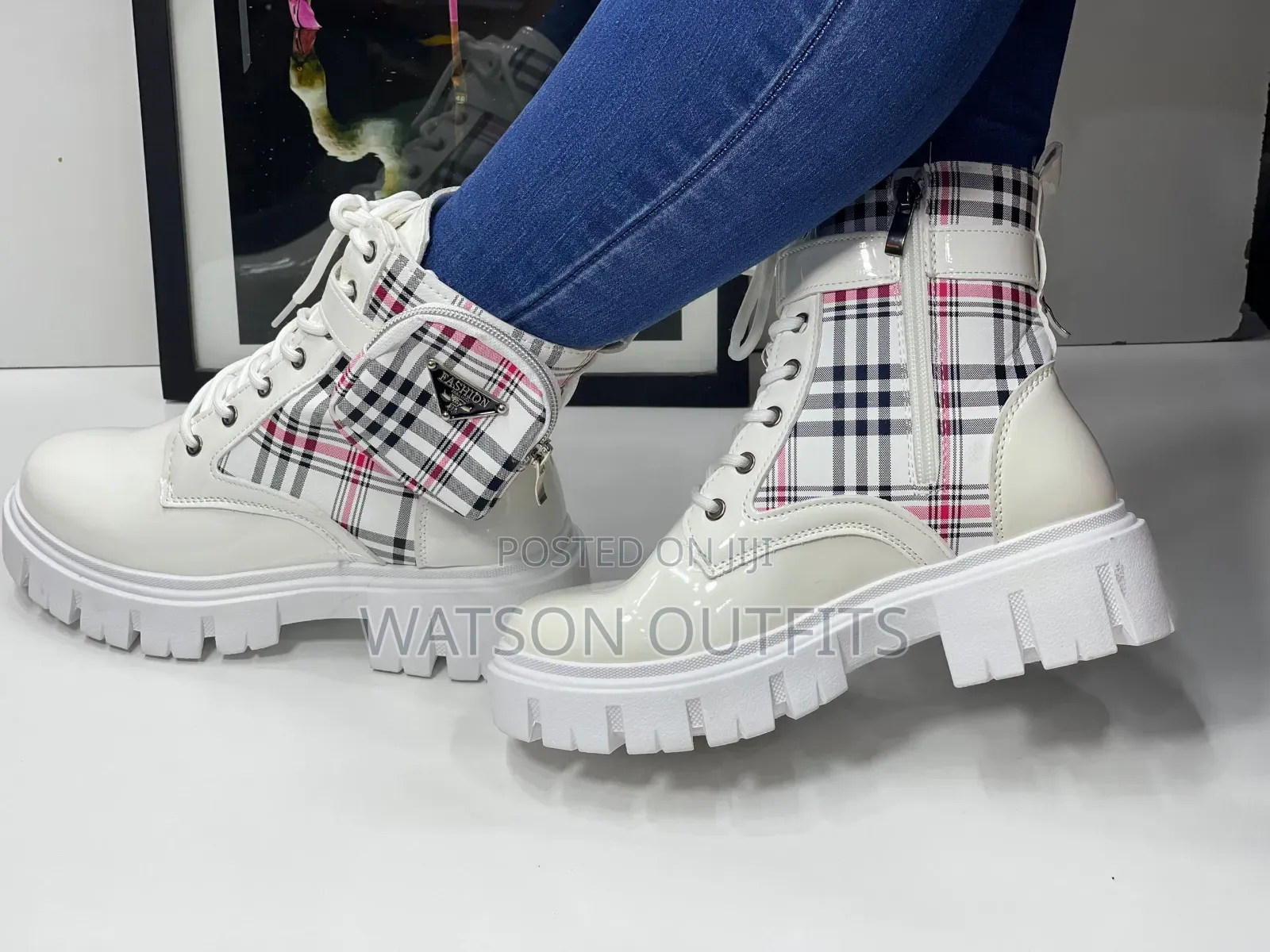 Women's or Ladies Boots Official Very Hot