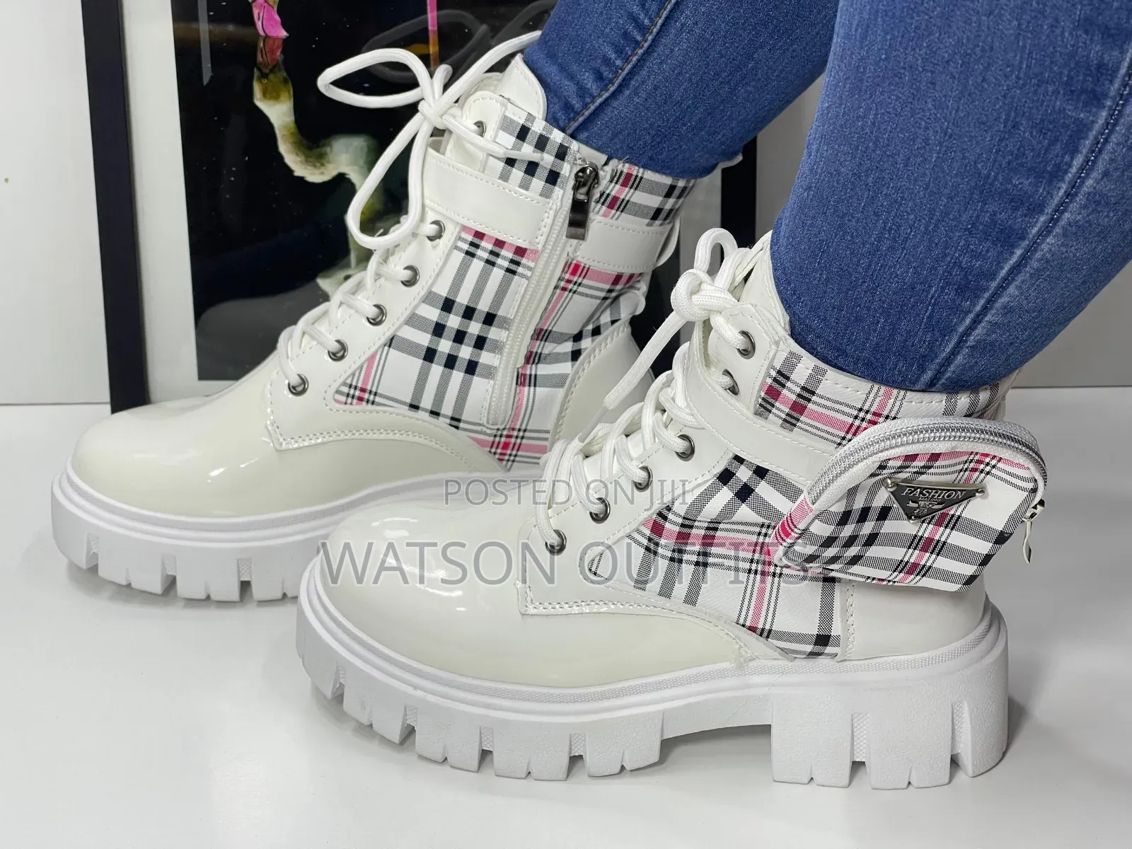 Women's or Ladies Boots Official Very Hot