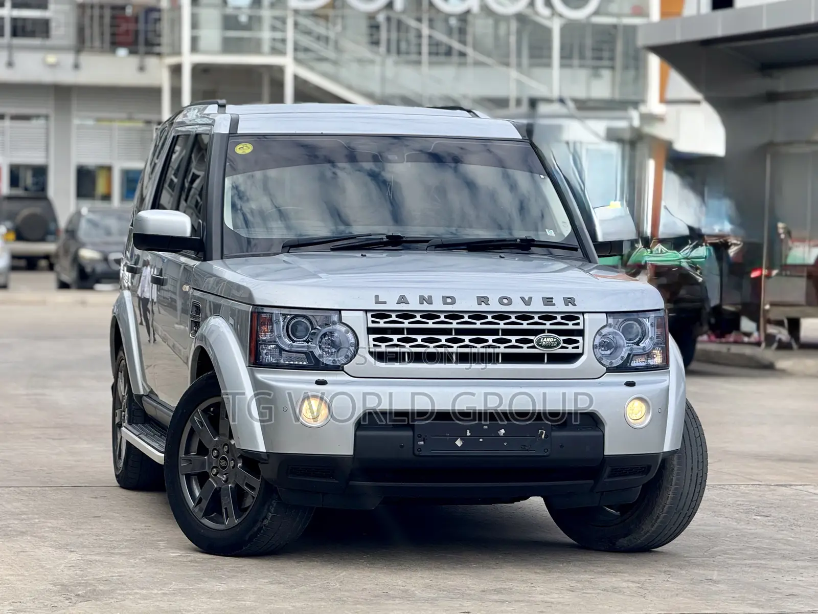 Land Rover Discovery 2011 Silver