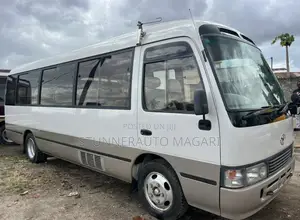 Toyota Coaster 2000 White