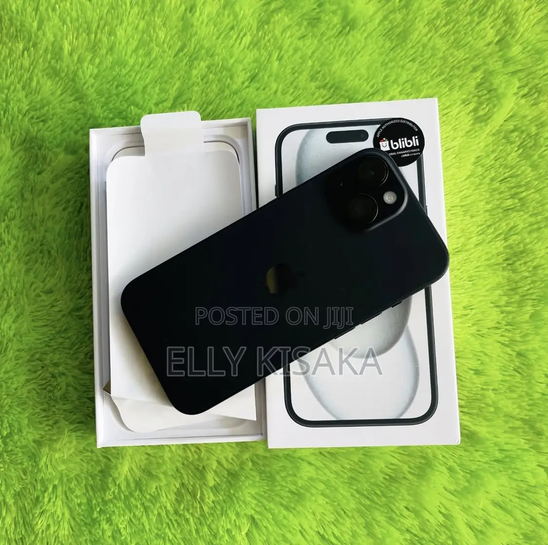 New Apple iPhone 15 256 GB Black