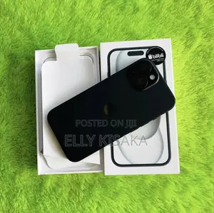 New Apple iPhone 15 256 GB Black