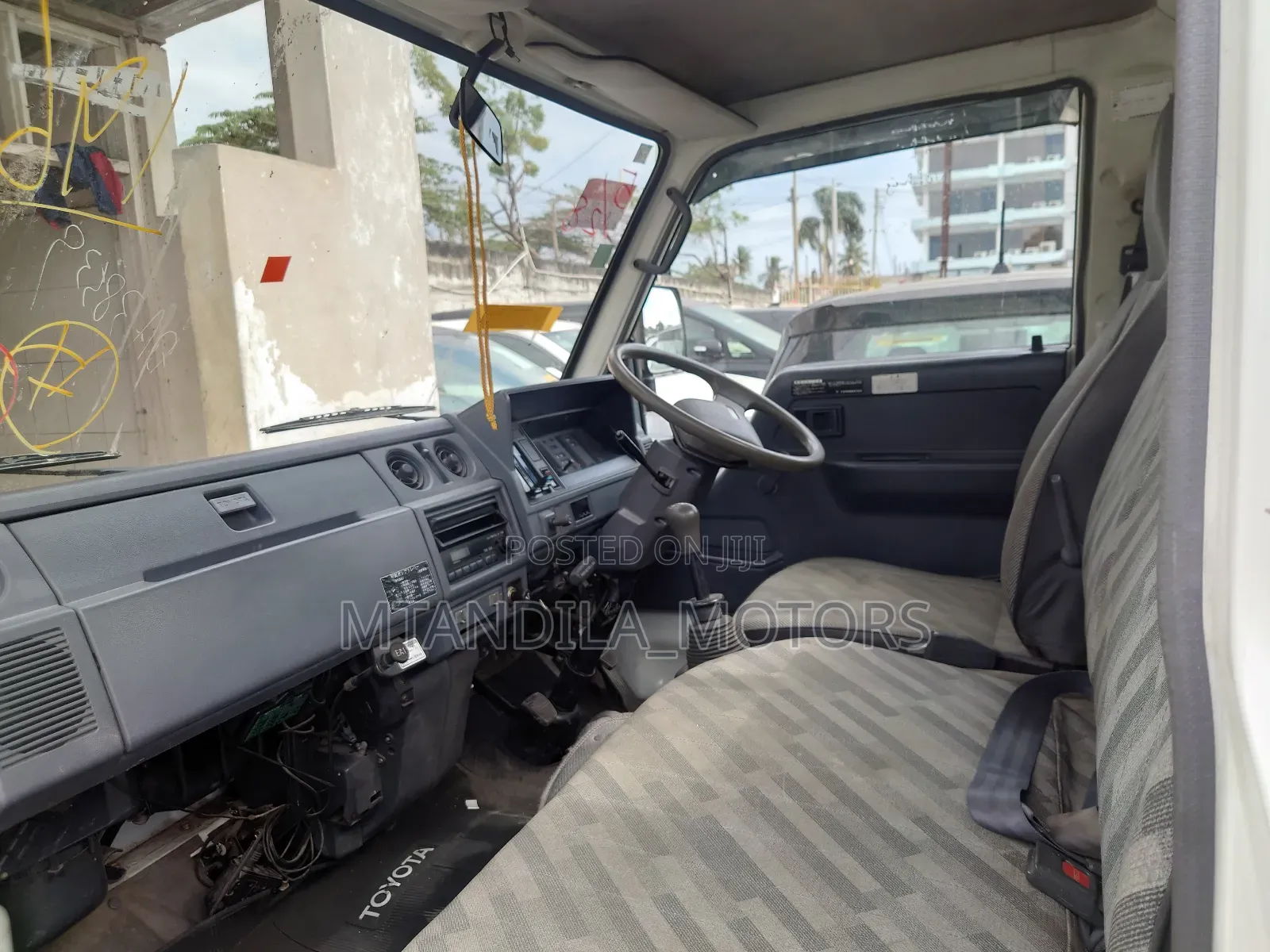 Toyota Dyan