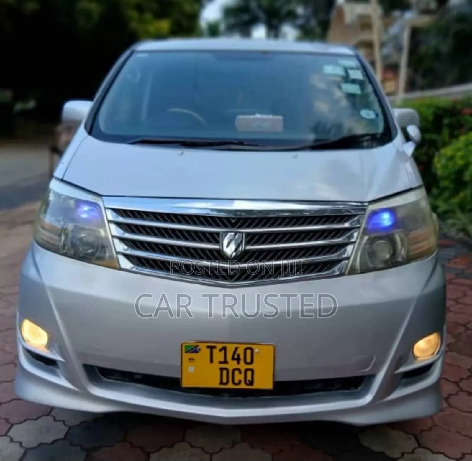 Toyota Alphard 2.4 Petrol AWD 2006 Silver