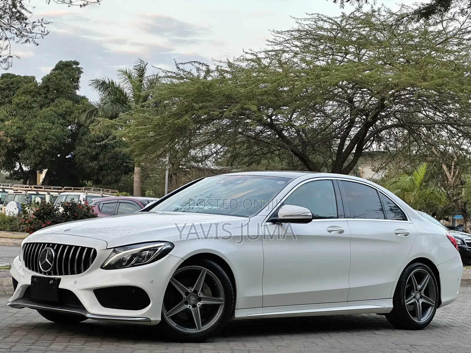 Mercedes-Benz C200 2014 White