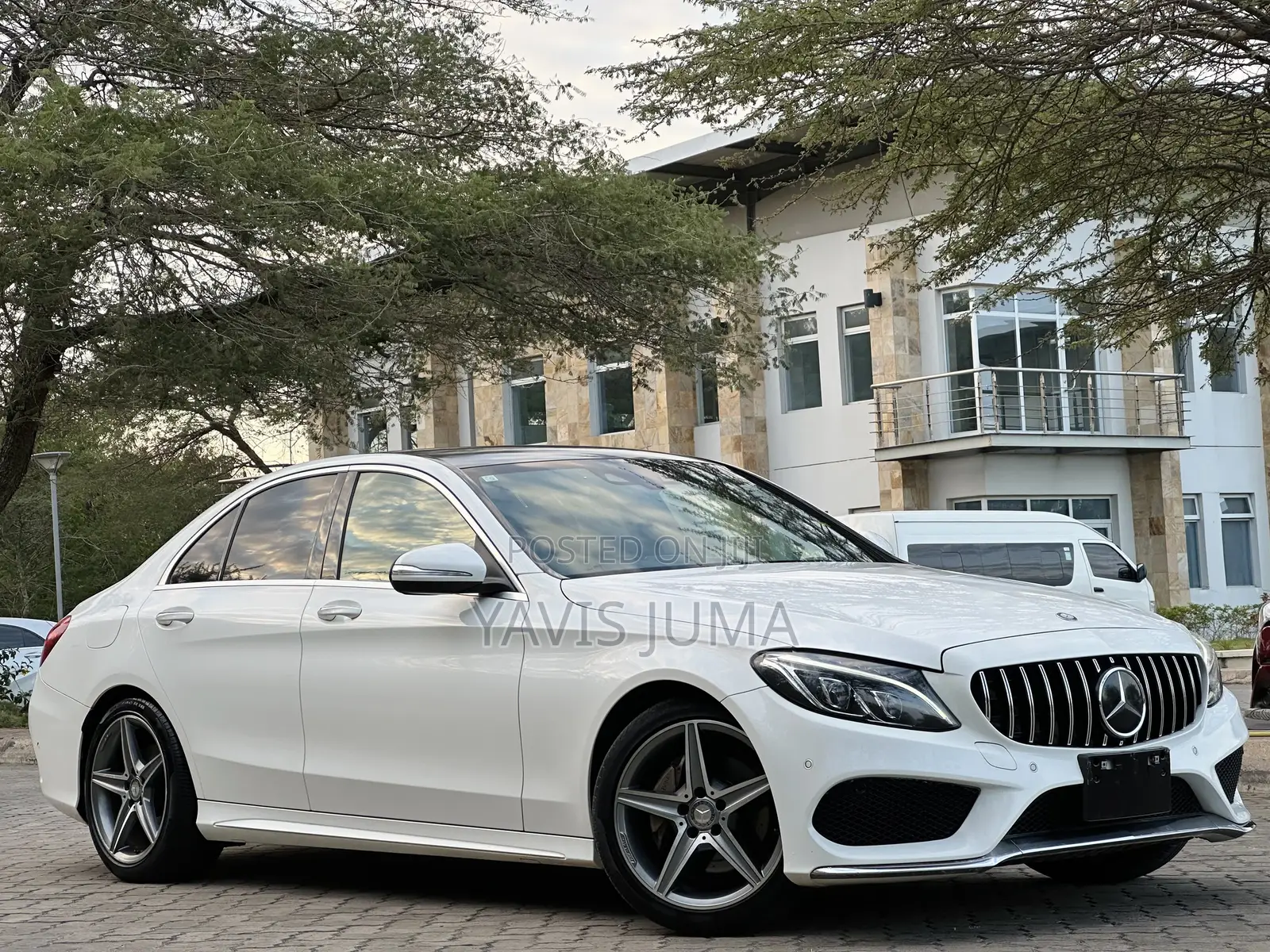 Mercedes-Benz C200 2014 White