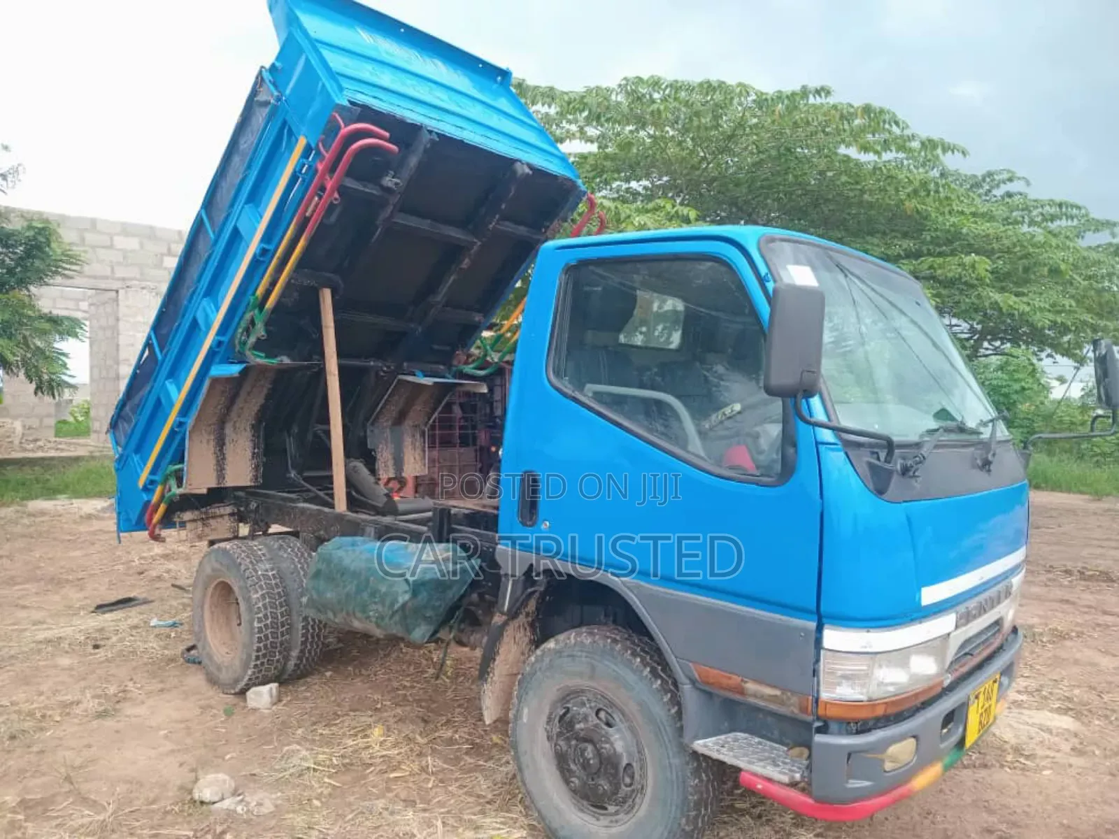 Mitsubishi Canter