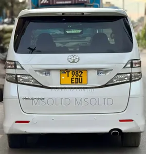 Toyota Vellfire 2009 White