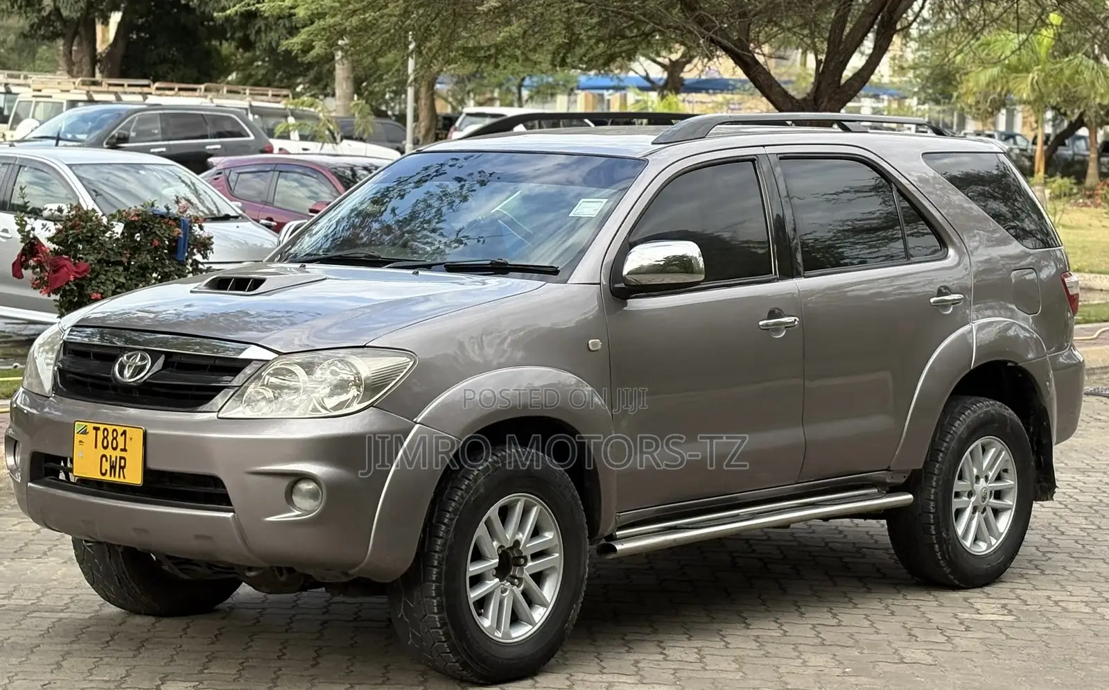 Toyota Fortuner 2006 Burgundy