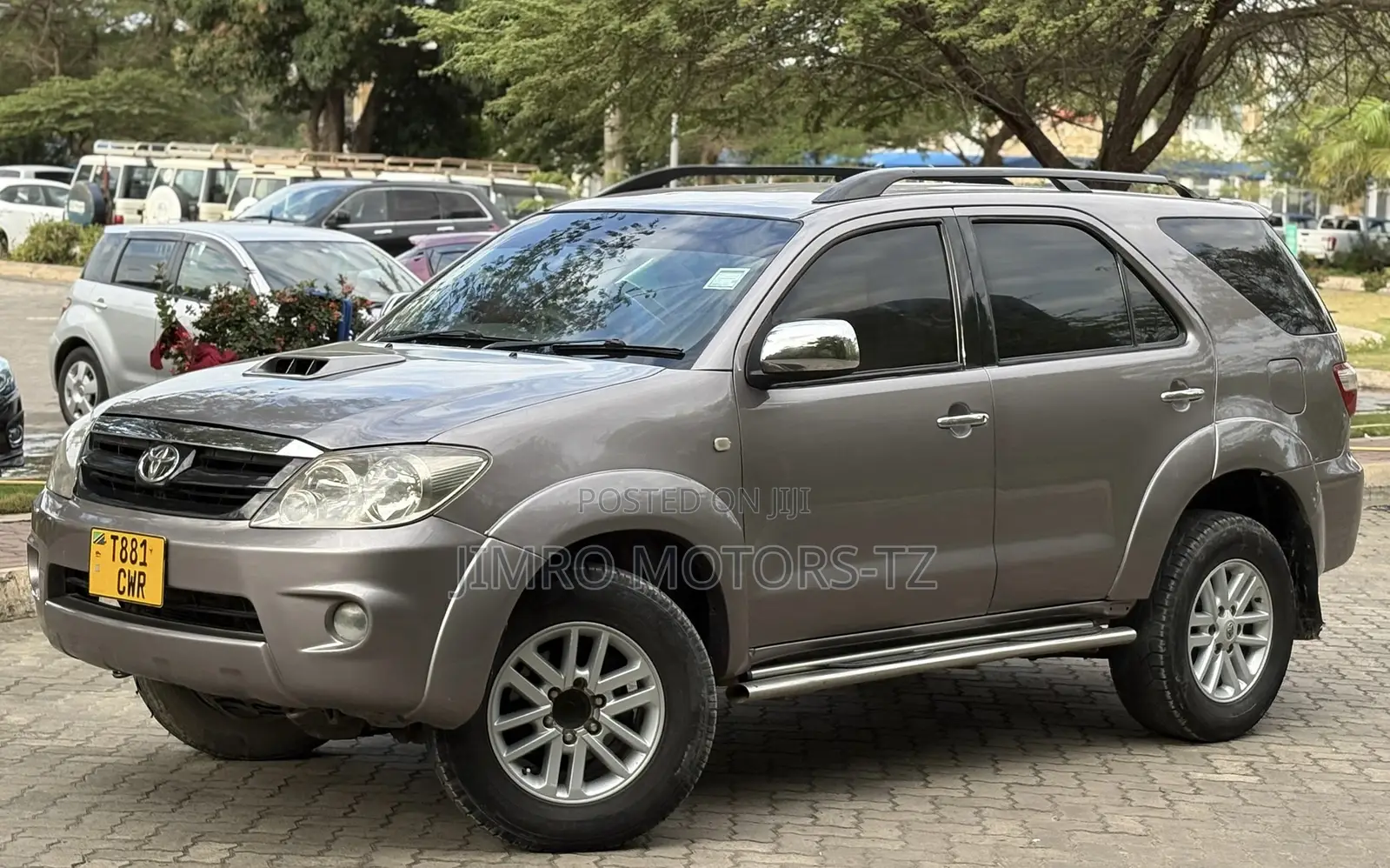Toyota Fortuner 2006 Burgundy