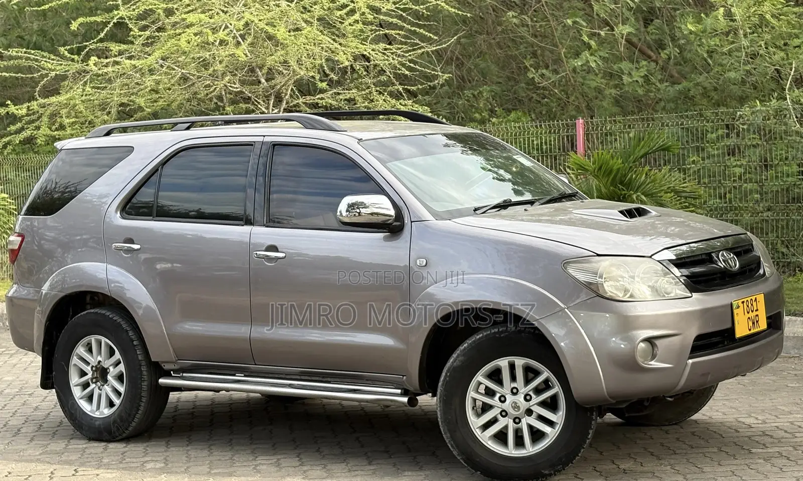 Toyota Fortuner 2006 Burgundy